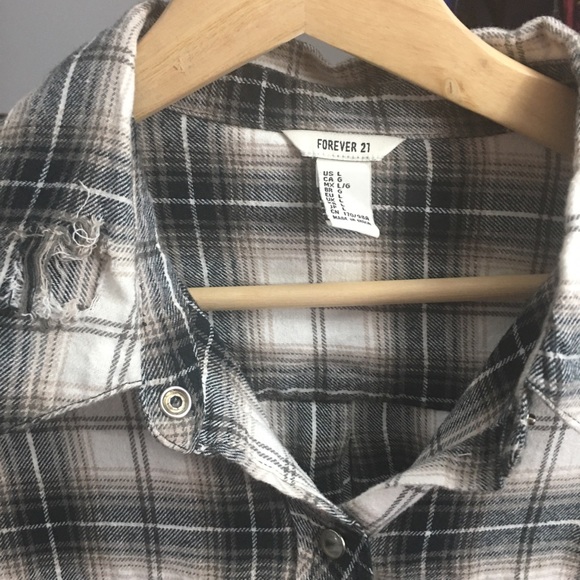 NWT Forever 21 Plaid Grunge-style Shirt - Picture 2 of 5